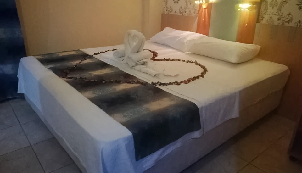 هتل اوسلان کوش آداسی